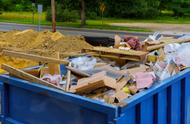 Best Yard Cleanup Services  in Mill City, OR